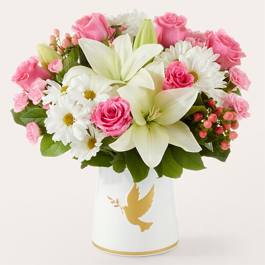 Whispers of Comfort Bouquet – Eventos Galindo, Chicago IL