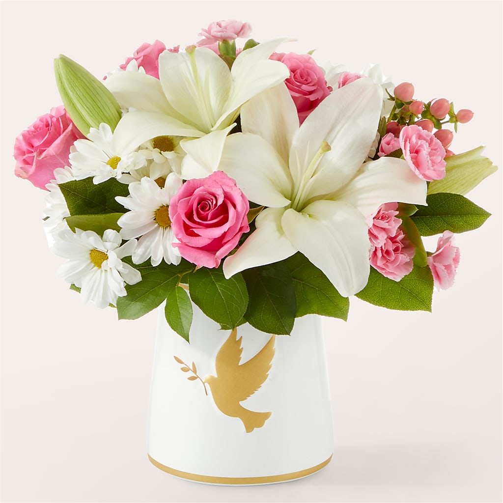 Whispers of Comfort Bouquet – Eventos Galindo, Chicago IL