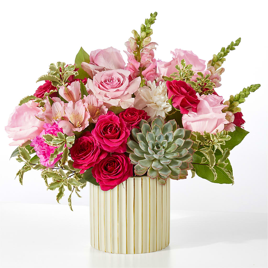 Magenta Musings Bouquet – Eventos Galindo, Chicago IL