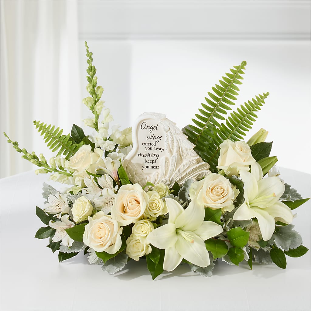 Holding You Close Arrangement – Eventos Galindo, Chicago IL
