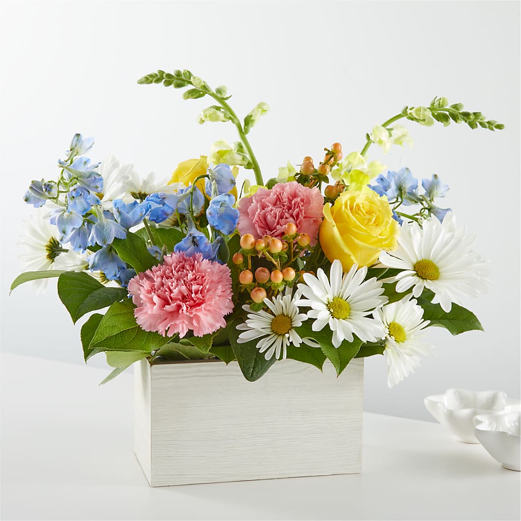 Sun Salutation Box Bouquet – Eventos Galindo, Chicago IL