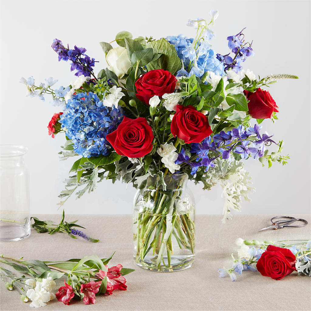 Star Spangled - A Florist Original – Eventos Galindo, Chicago IL