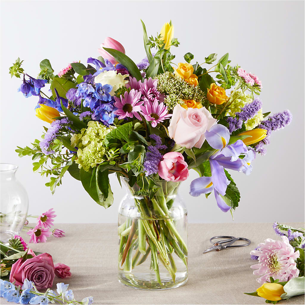 Pastel Tradition - A Florist Original – Eventos Galindo, Chicago IL