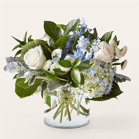 Clear Skies Bouquet – Eventos Galindo, Chicago IL
