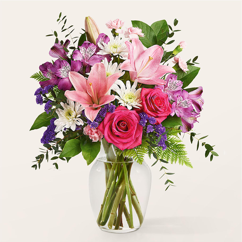 Lace & Pearls Bouquet – Eventos Galindo, Chicago IL