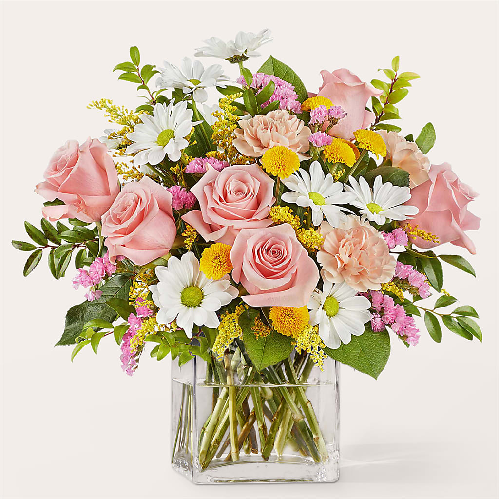 Country Cottage Bouquet – Eventos Galindo, Chicago IL