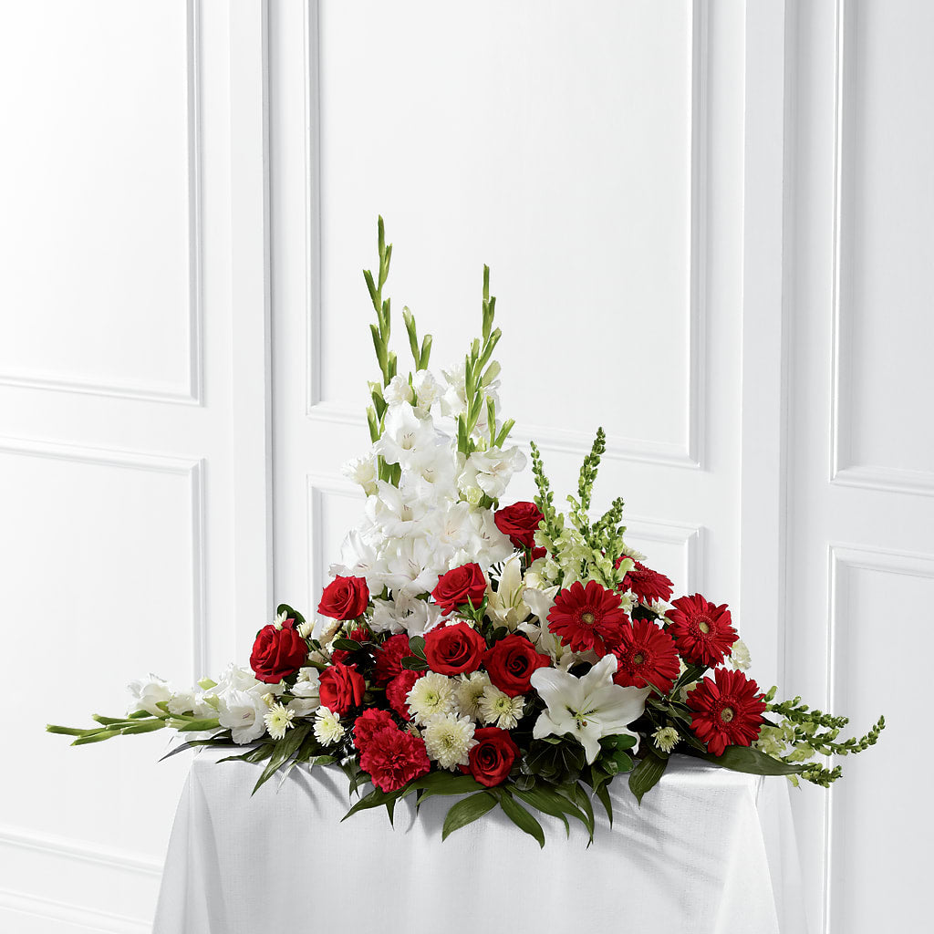 Crimson & White Arrangement – Eventos Galindo, Chicago IL