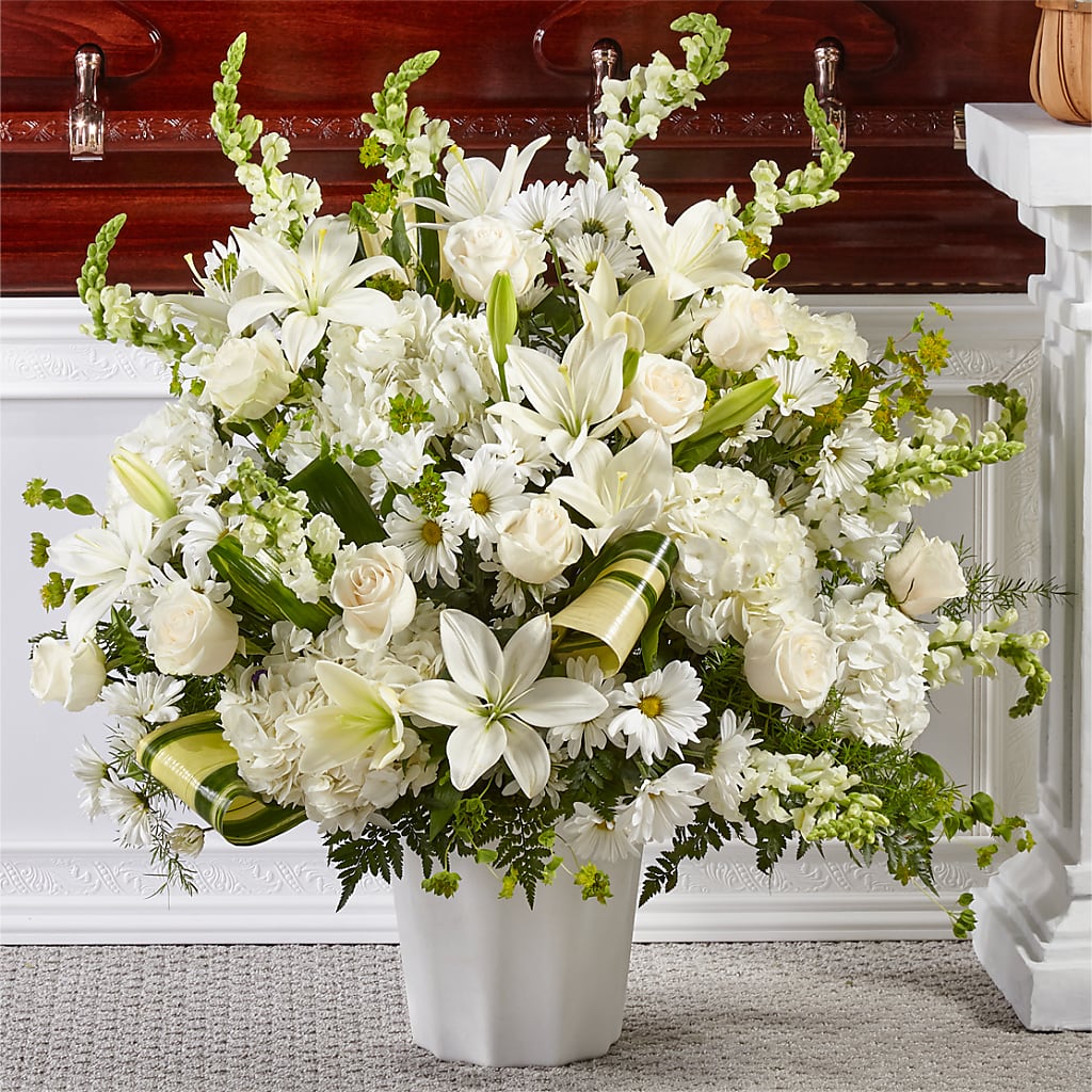 Thoughts of Tranquility Floor Basket – Eventos Galindo, Chicago IL