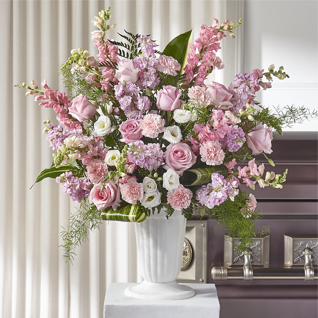 Divine Comfort Arrangement – Eventos Galindo, Chicago IL