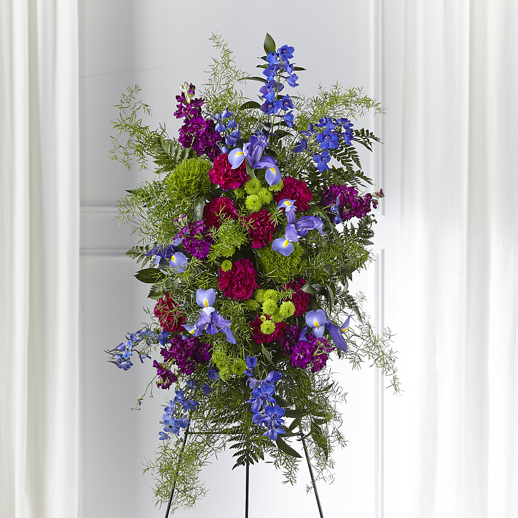 Heavenly Skies Standing Spray – Eventos Galindo, Chicago IL