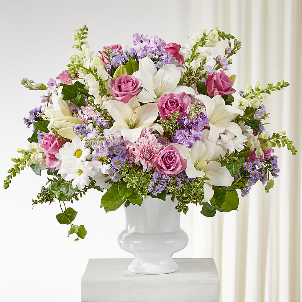 Remarkable Life Urn Arrangement – Eventos Galindo, Chicago IL