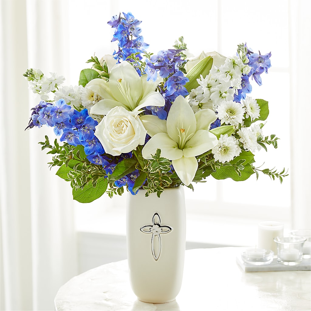 Heavenly Blossoms Bouquet – Eventos Galindo, Chicago IL