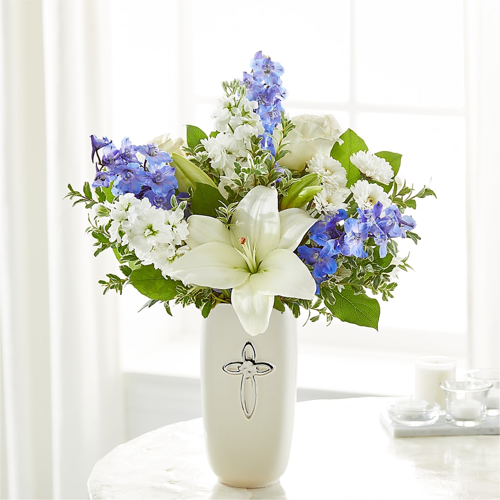 Heavenly Blossoms Bouquet – Eventos Galindo, Chicago IL
