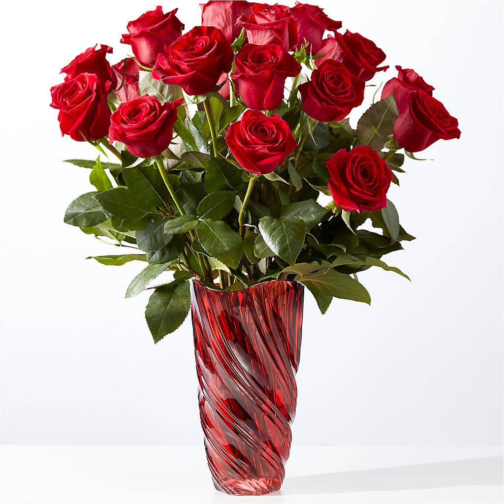 Classic Love Red Rose Bouquet with Luxe Swirl Vase – Eventos Galindo, Chicago IL