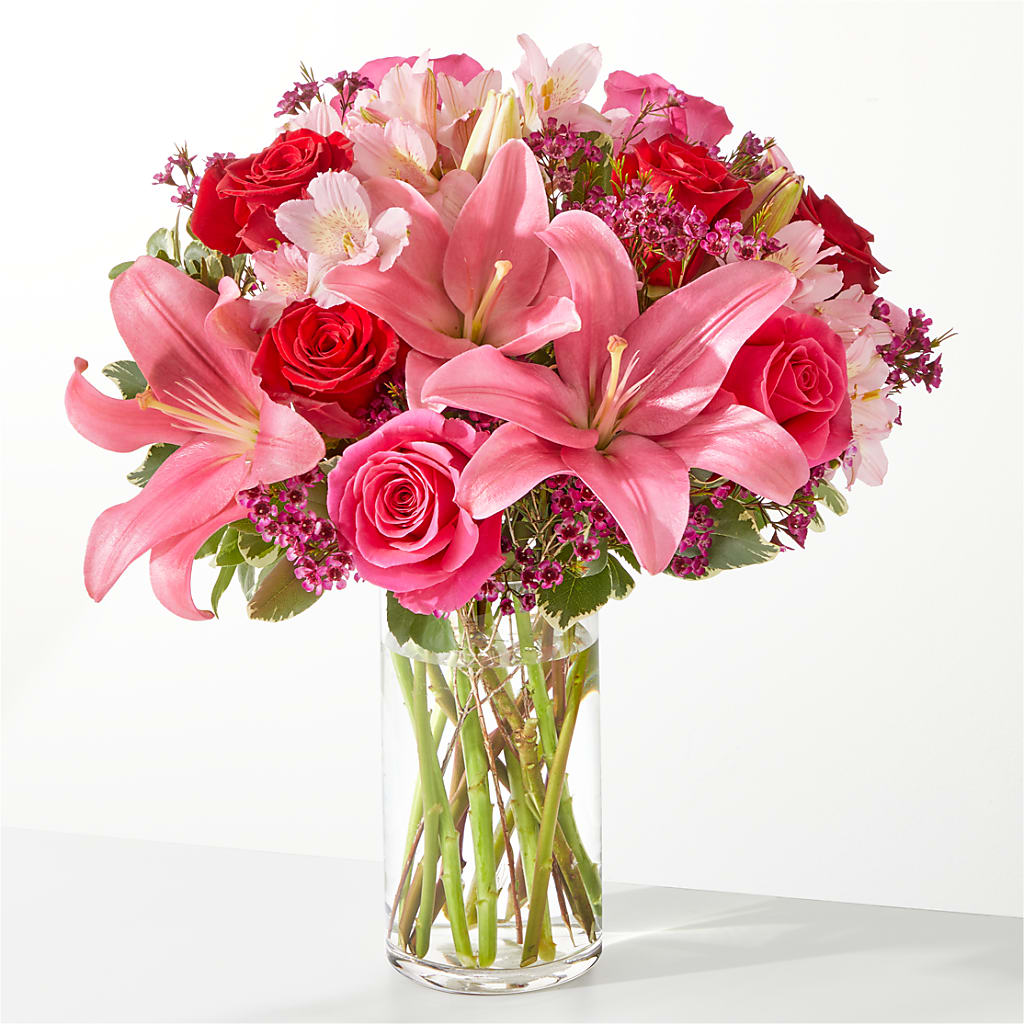 Lucky in Love Bouquet – Eventos Galindo, Chicago IL