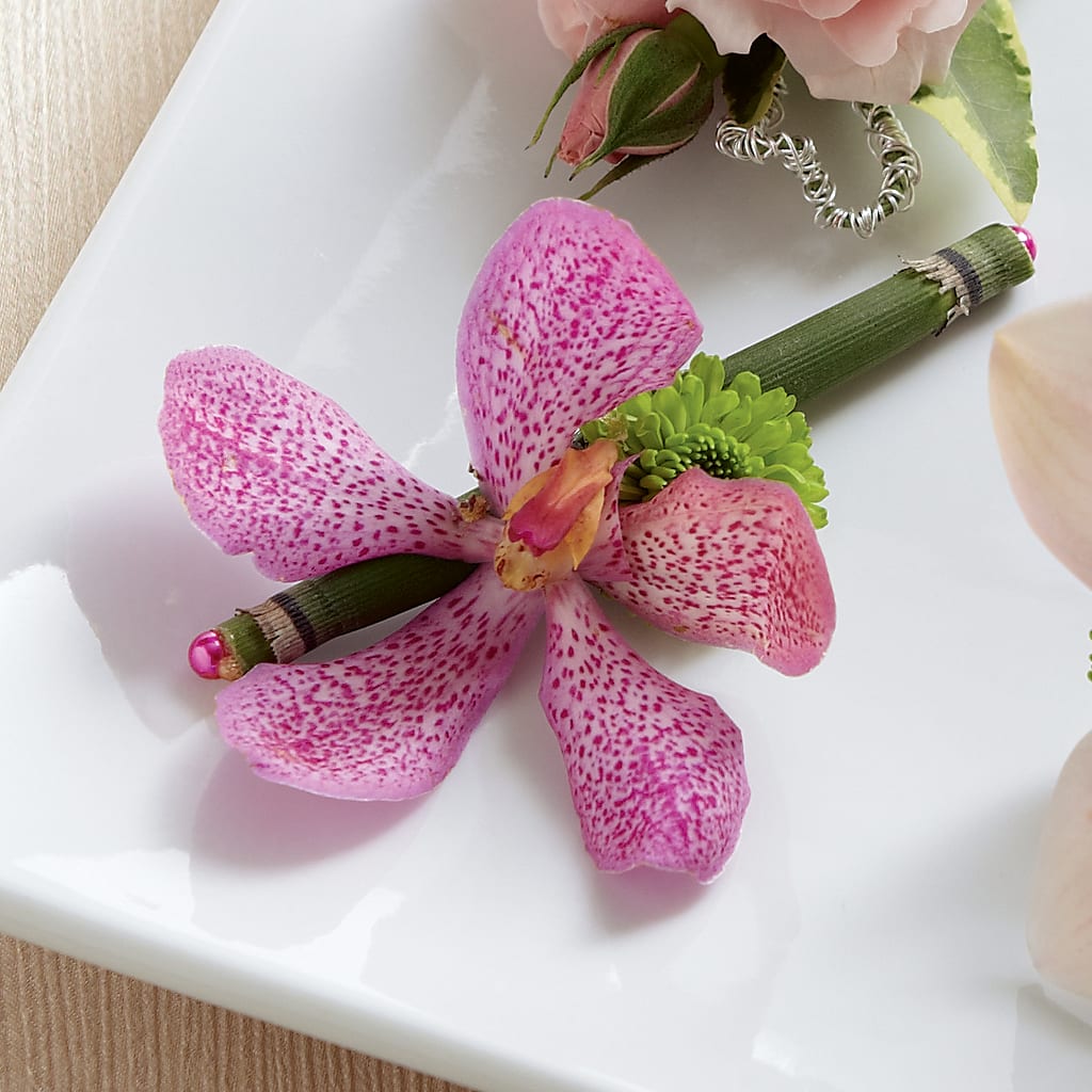 Pink Mokara Boutonniere – Eventos Galindo, Chicago IL