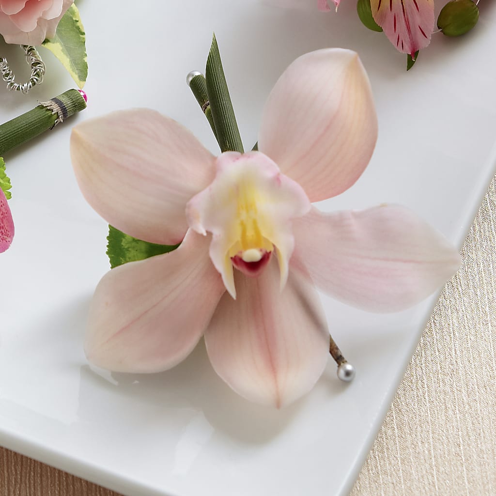 Pink Cymbidium Boutonniere – Eventos Galindo, Chicago IL