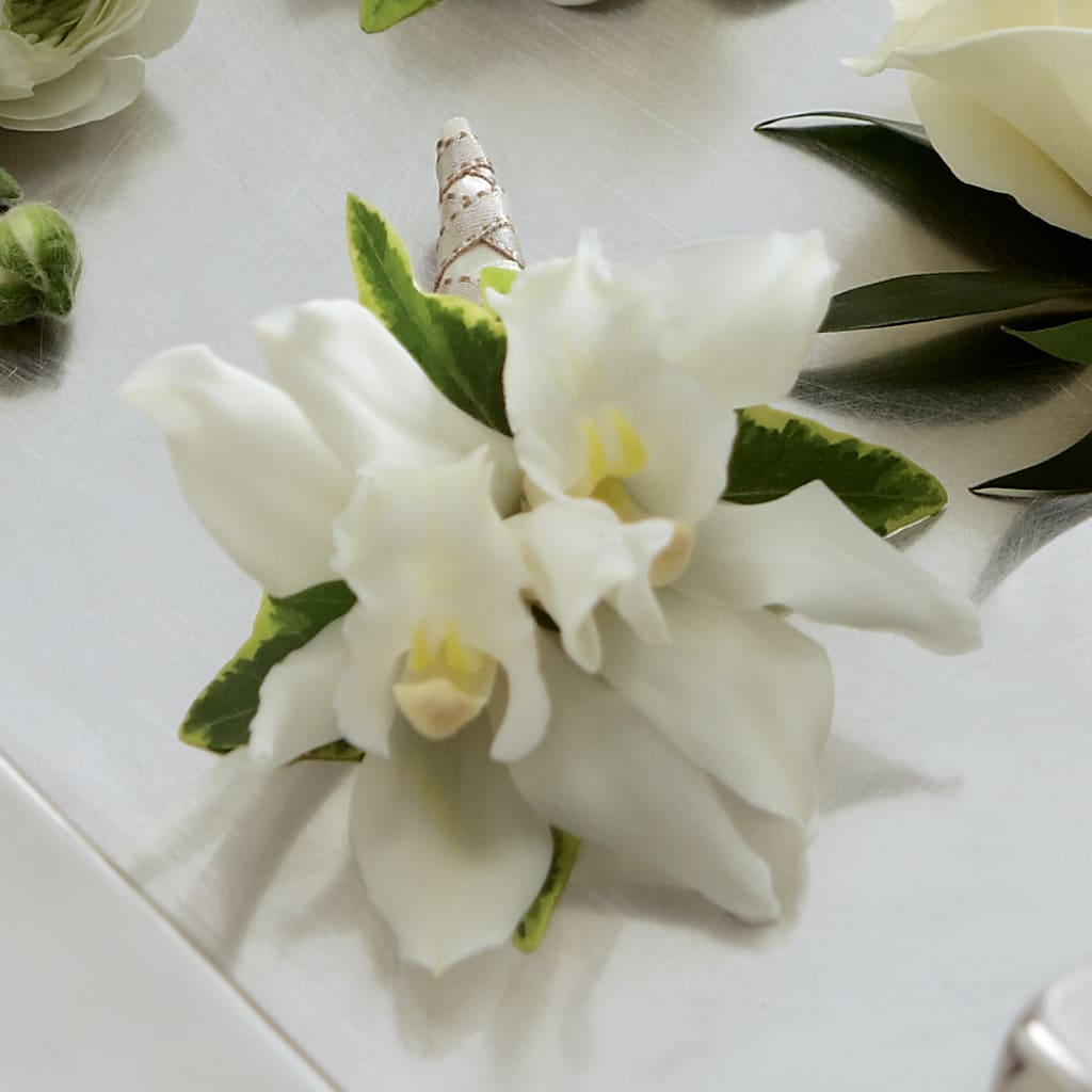 White Mini Cymbidium Boutonniere – Eventos Galindo, Chicago IL