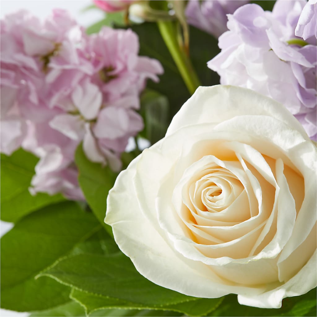Springtime Spritz Bouquet –  Eventos Galindo, Chicago IL