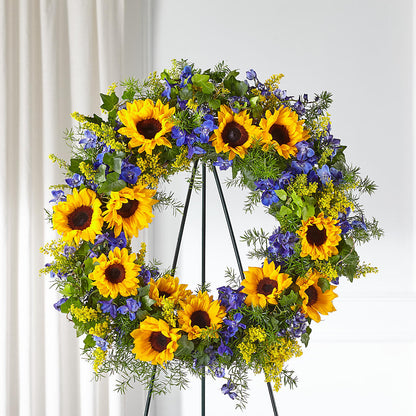 Bright Rays Wreath –  Eventos Galindo, Chicago IL