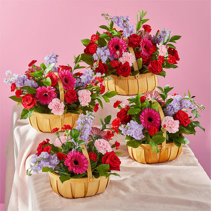 Pink Picnic Basket –  Eventos Galindo, Chicago IL