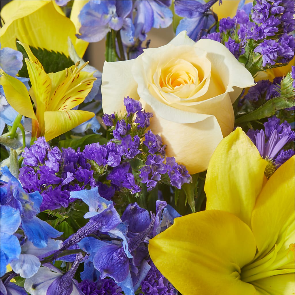 Limoncello Bouquet –  Eventos Galindo, Chicago IL