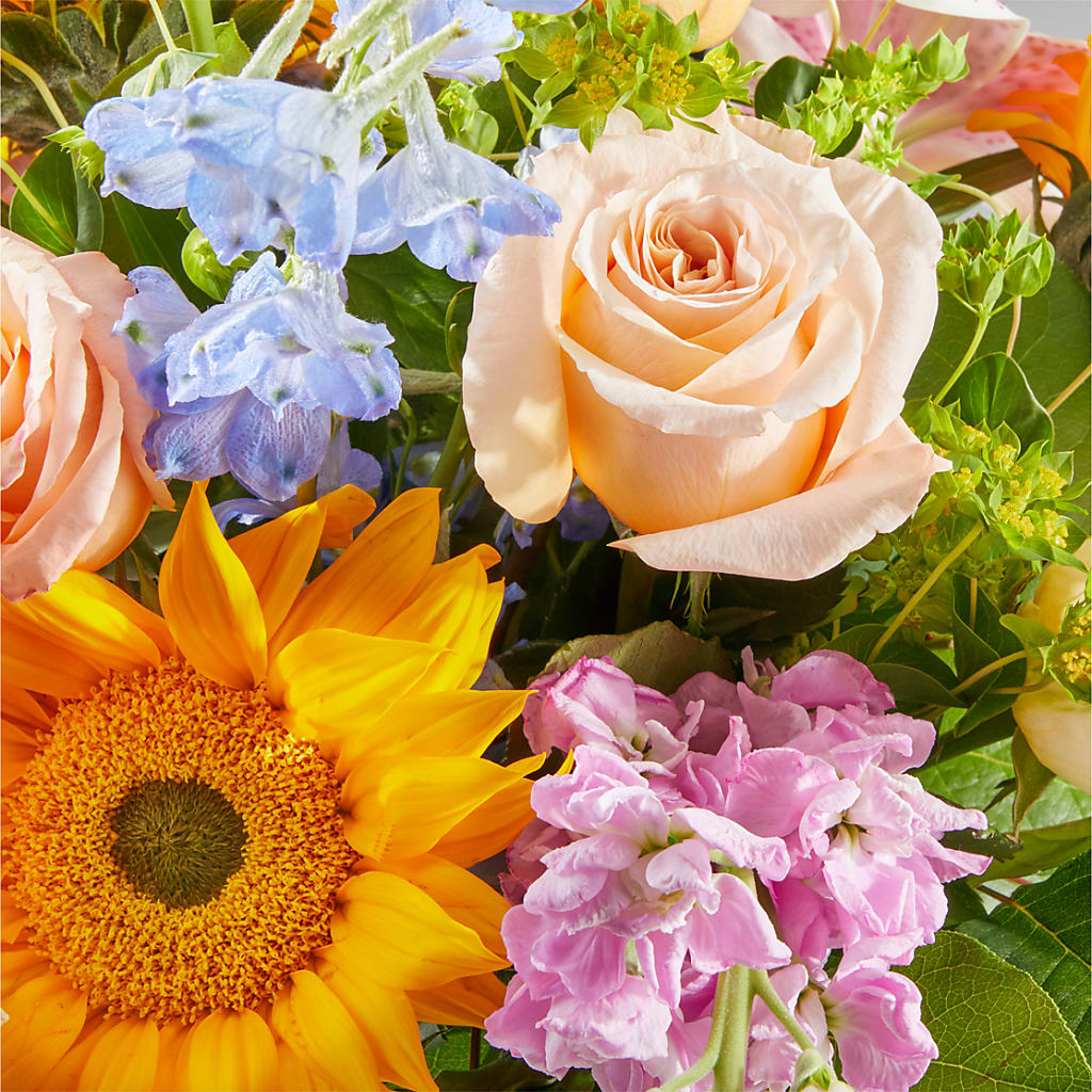 Dreamy Meadows Bouquet –  Eventos Galindo, Chicago IL
