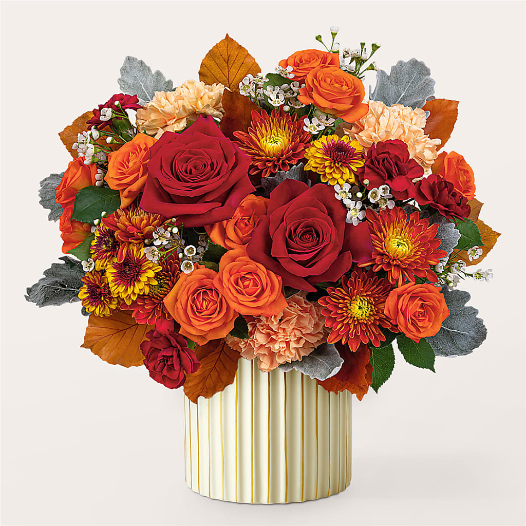 Merlot Bouquet with Ivory Vase –  Eventos Galindo, Chicago IL
