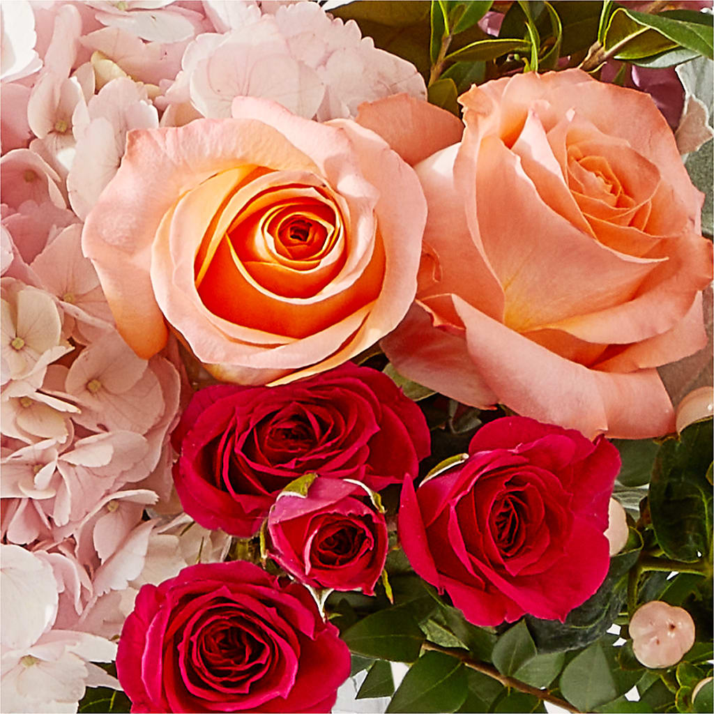 Glitz & Glam Bouquet –  Eventos Galindo, Chicago IL