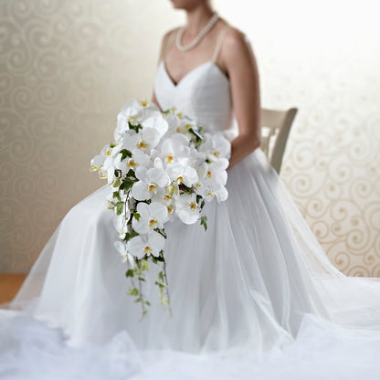 Classic White Bouquet –  Eventos Galindo, Chicago IL